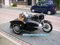 BMW R26 with Duna sidecar
